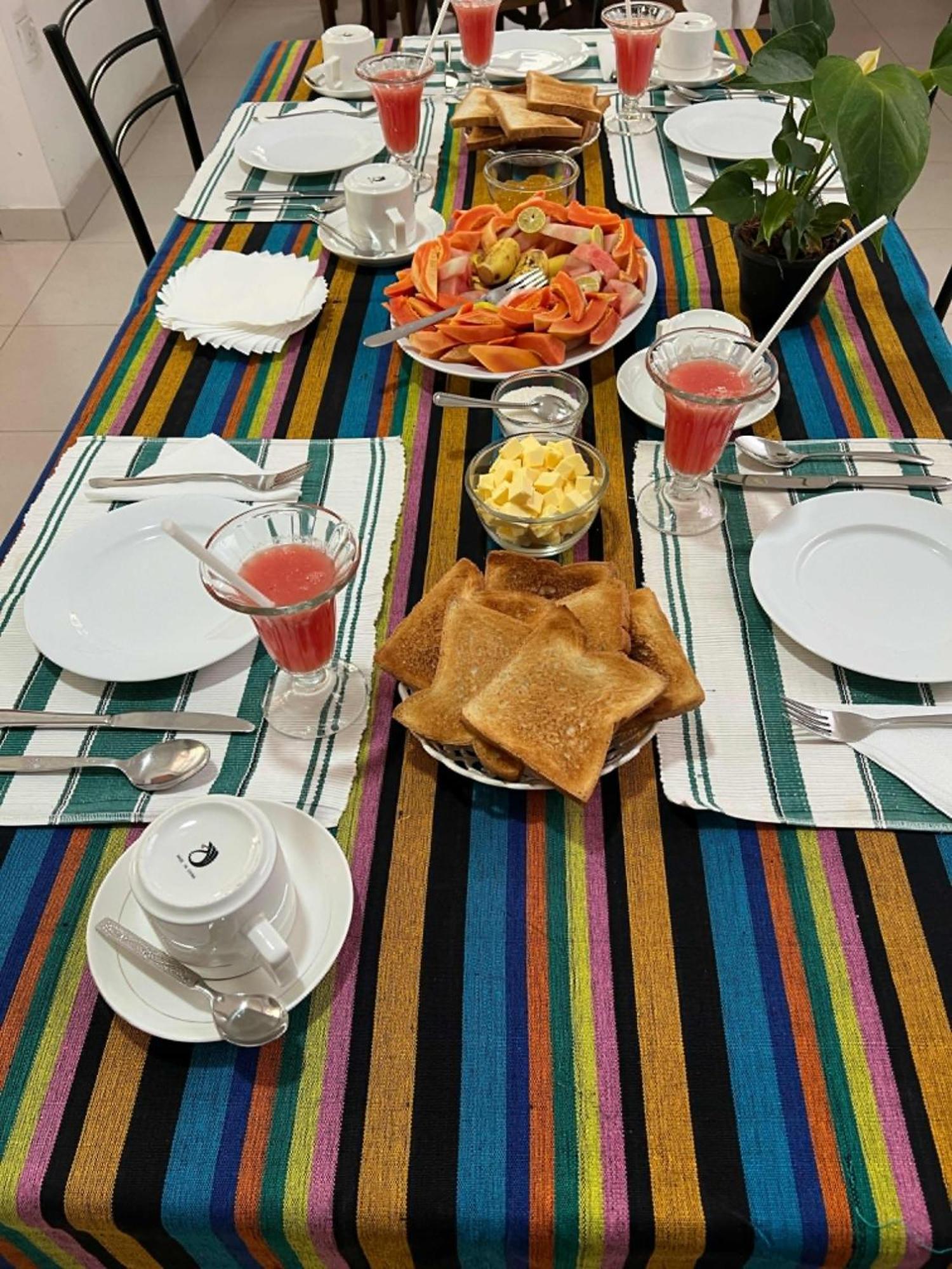 New Nethmi Villa كاندي المظهر الخارجي الصورة